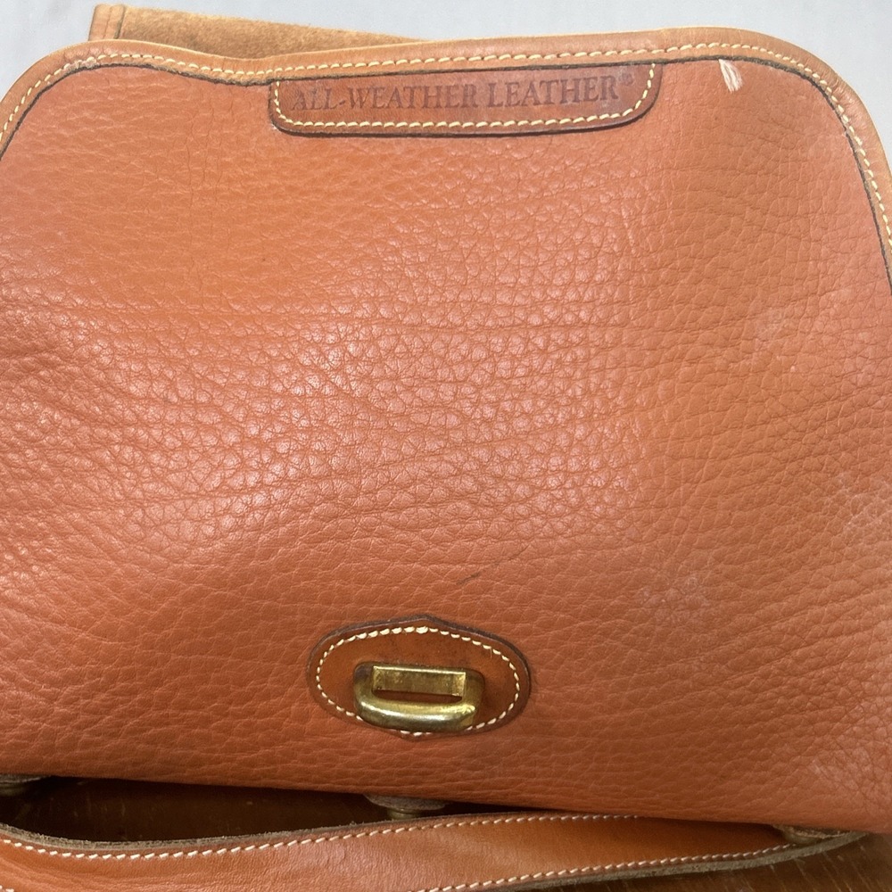 Vintage Dooney Bourke Essex All Weather Saddle Leather Crossbody Bag Purse - Picture 7 of 16
